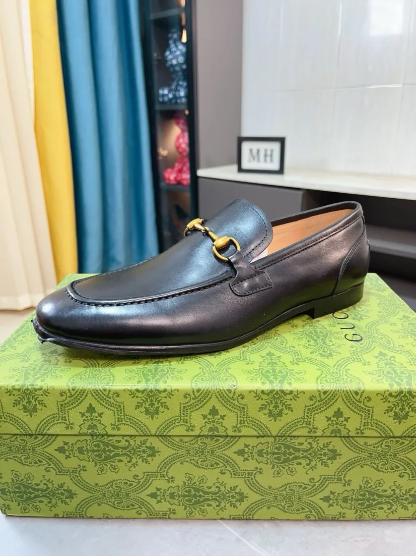 Men's shoes 💰500🌹🌹【GUCCI】The most popular classic Gucci leather shoes. Synchronized with the official website, the upper is made of Italian first-layer cowhide ➕cowhide lining, with unique brand and unique craftsmanship. Highlighting the hot style of the new year. Stop hesitating, stop wandering, get it now. Number: 38--44